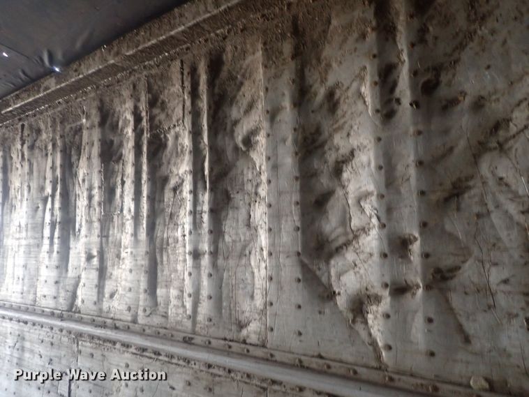 image for item DC1453 2002 Guthrie Wilkens GWFT50 walking floor trailer