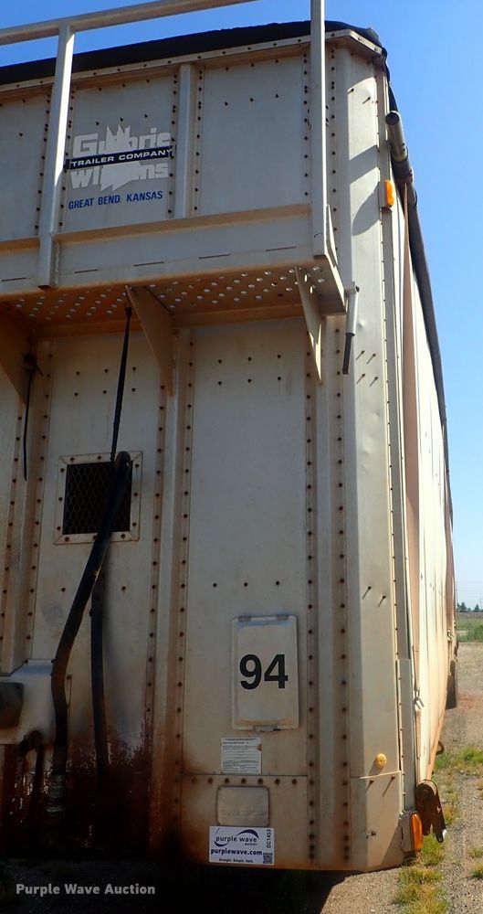 image for item DC1453 2002 Guthrie Wilkens GWFT50 walking floor trailer