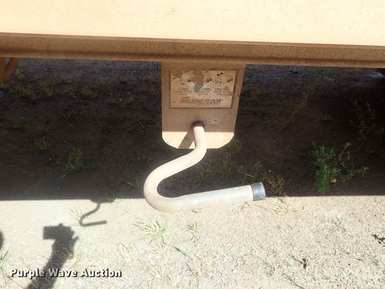 image for item DC1453 2002 Guthrie Wilkens GWFT50 walking floor trailer