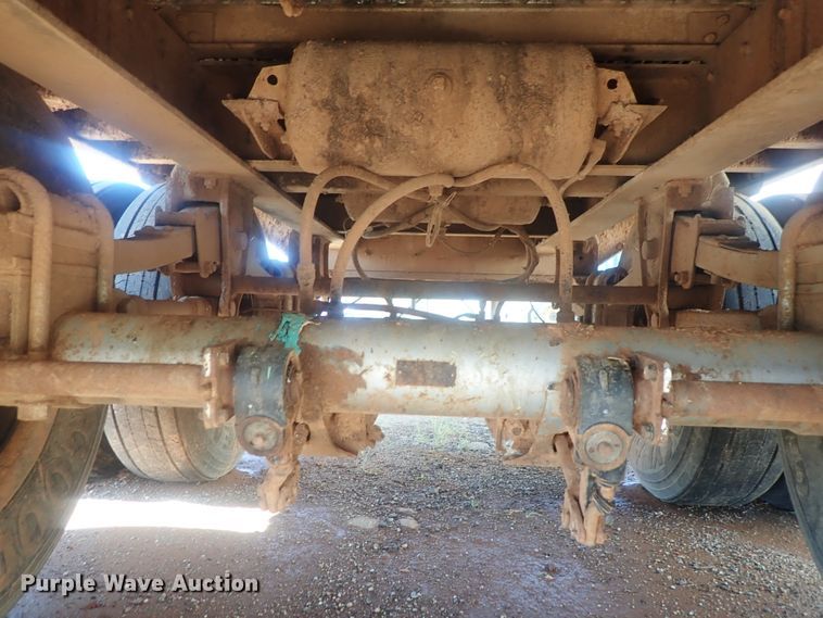 image for item DC1454 2002 Guthrie Wilkens GWFT50 walking floor trailer