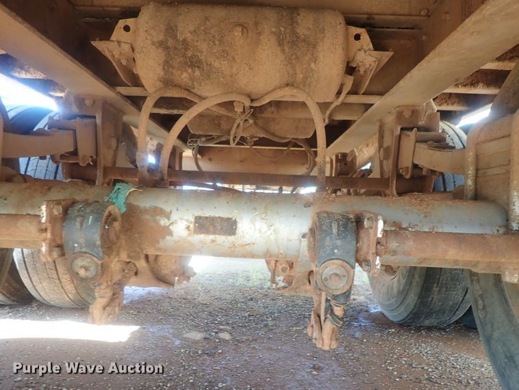 image for item DC1454 2002 Guthrie Wilkens GWFT50 walking floor trailer