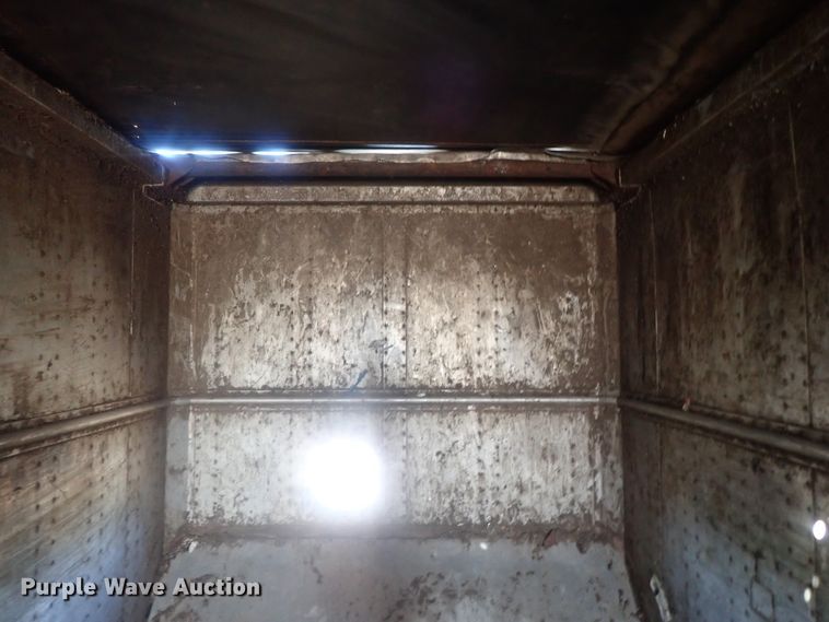 image for item DC1454 2002 Guthrie Wilkens GWFT50 walking floor trailer