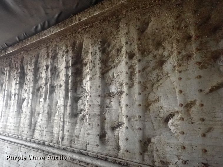 image for item DC1454 2002 Guthrie Wilkens GWFT50 walking floor trailer