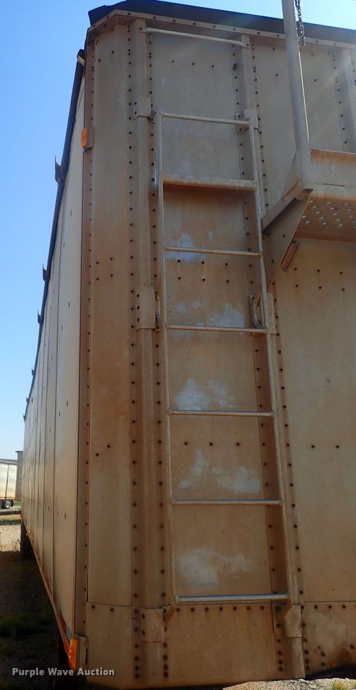 image for item DC1454 2002 Guthrie Wilkens GWFT50 walking floor trailer