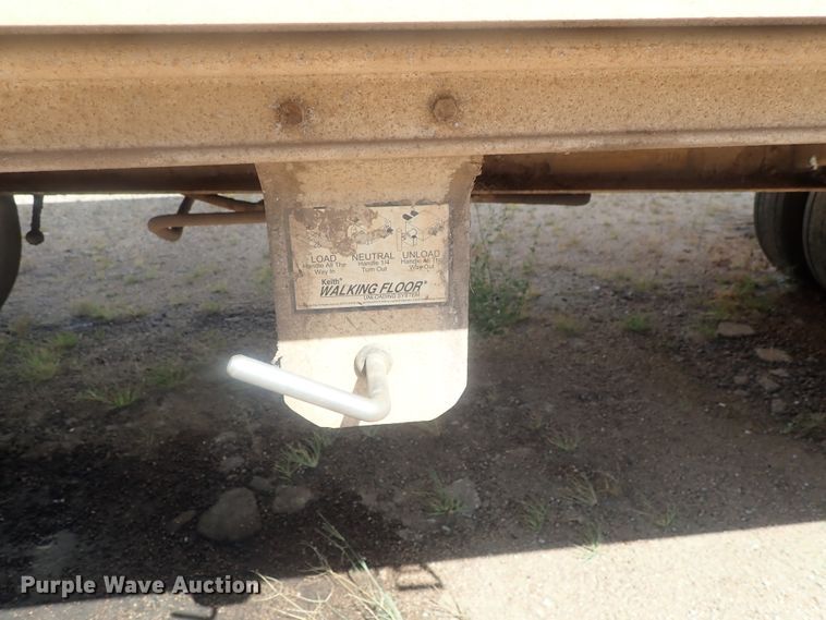 image for item DC1454 2002 Guthrie Wilkens GWFT50 walking floor trailer