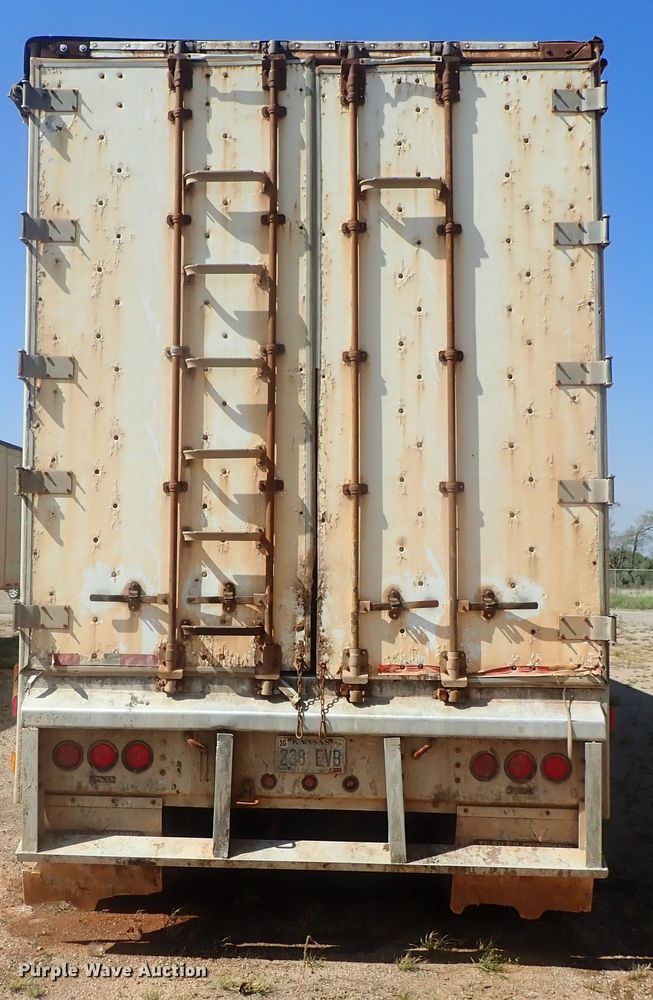 image for item DC1455 2002 Guthrie Wilkens GWFT50 walking floor trailer