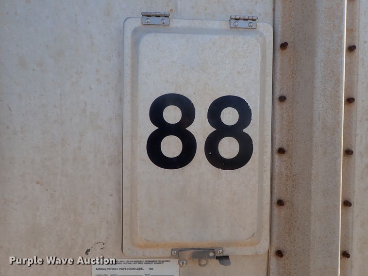 image for item DC1455 2002 Guthrie Wilkens GWFT50 walking floor trailer