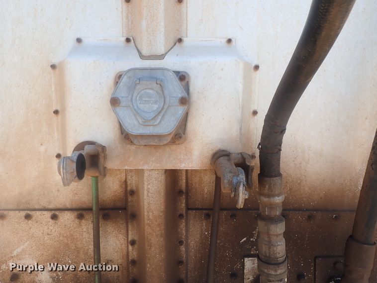 image for item DC1455 2002 Guthrie Wilkens GWFT50 walking floor trailer