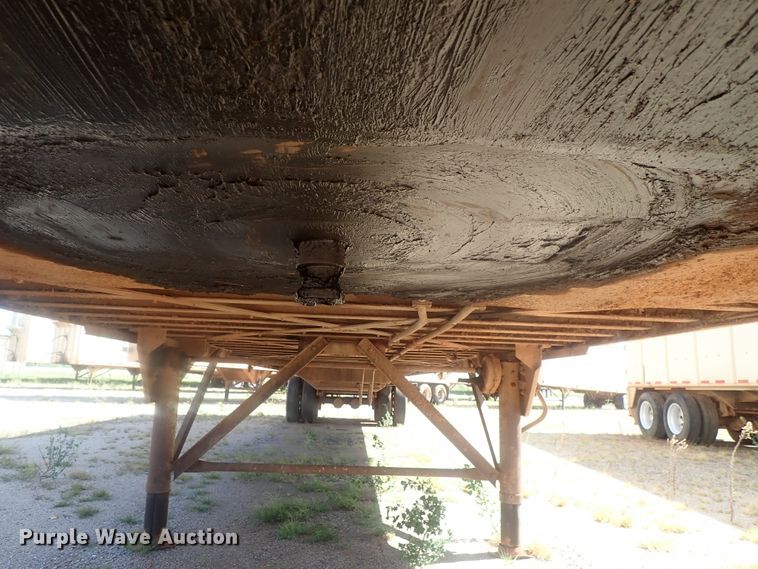 image for item DC1455 2002 Guthrie Wilkens GWFT50 walking floor trailer