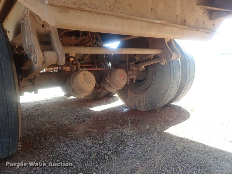 image for item DC1455 2002 Guthrie Wilkens GWFT50 walking floor trailer