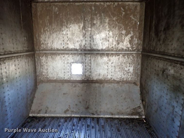 image for item DC1455 2002 Guthrie Wilkens GWFT50 walking floor trailer