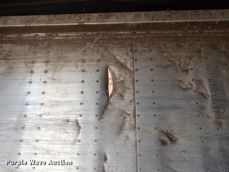 image for item DC1455 2002 Guthrie Wilkens GWFT50 walking floor trailer