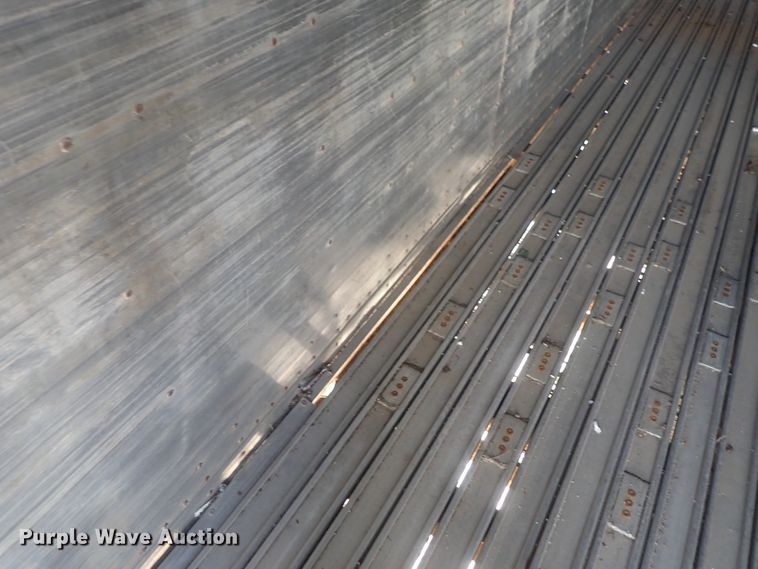 image for item DC1455 2002 Guthrie Wilkens GWFT50 walking floor trailer