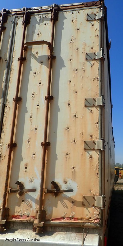 image for item DC1455 2002 Guthrie Wilkens GWFT50 walking floor trailer