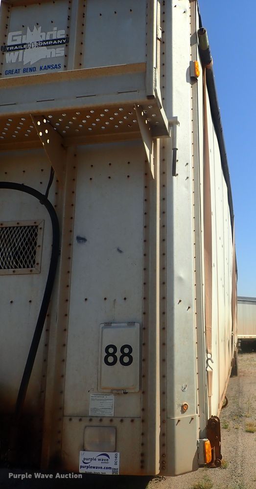 image for item DC1455 2002 Guthrie Wilkens GWFT50 walking floor trailer