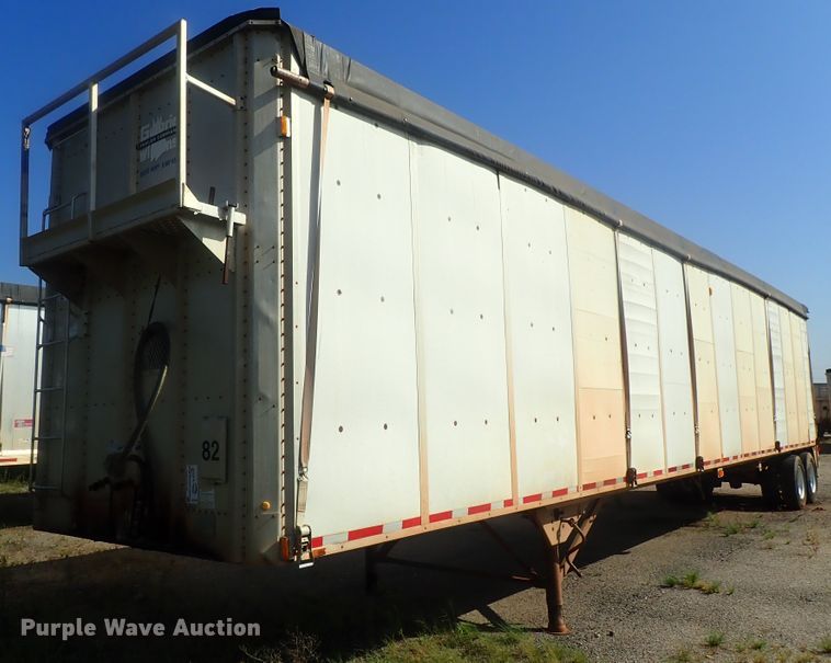 image for item DC1456 2002 Guthrie Wilkens GWFT50 walking floor trailer