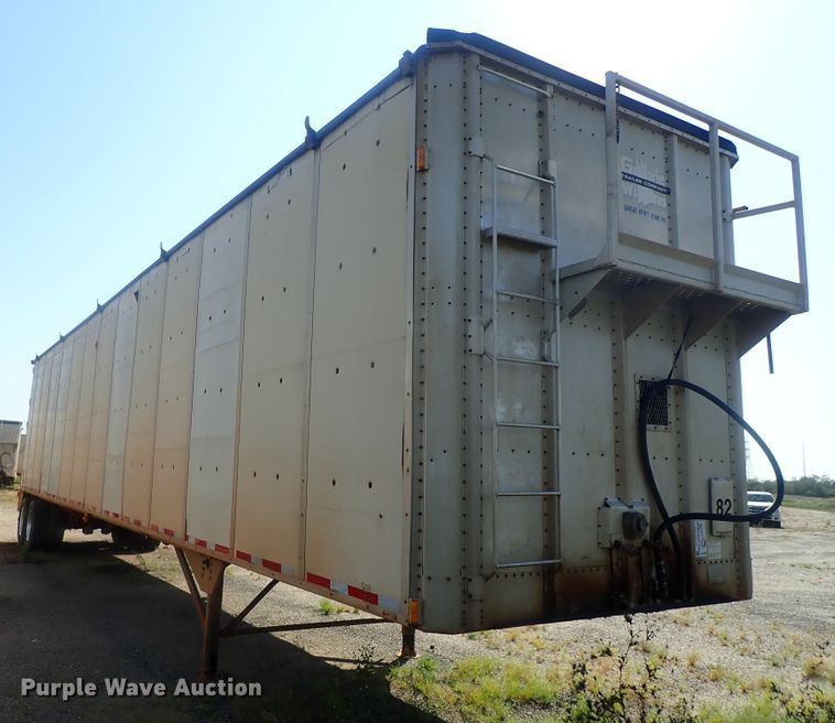 image for item DC1456 2002 Guthrie Wilkens GWFT50 walking floor trailer