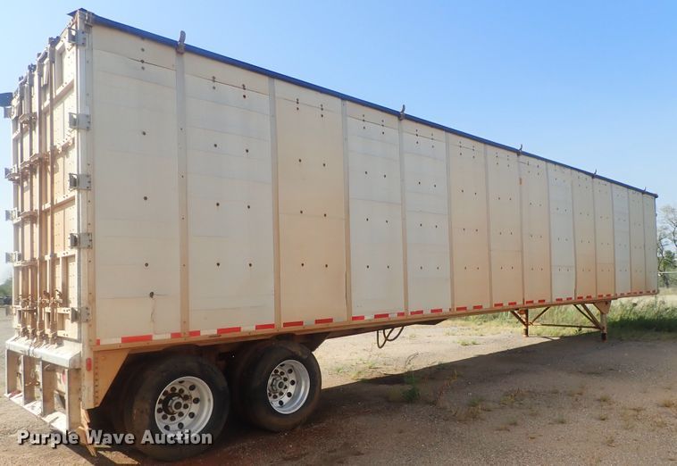 image for item DC1456 2002 Guthrie Wilkens GWFT50 walking floor trailer