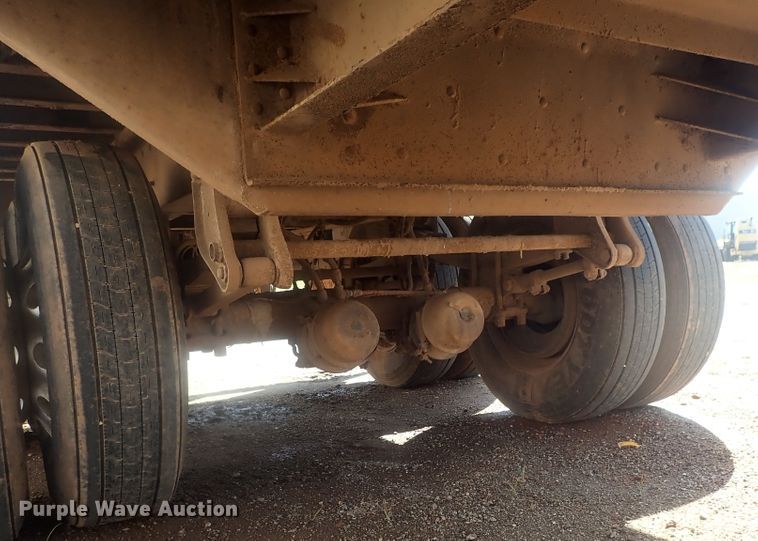 image for item DC1456 2002 Guthrie Wilkens GWFT50 walking floor trailer