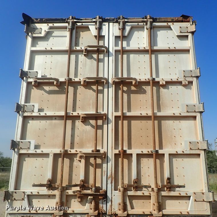 image for item DC1456 2002 Guthrie Wilkens GWFT50 walking floor trailer