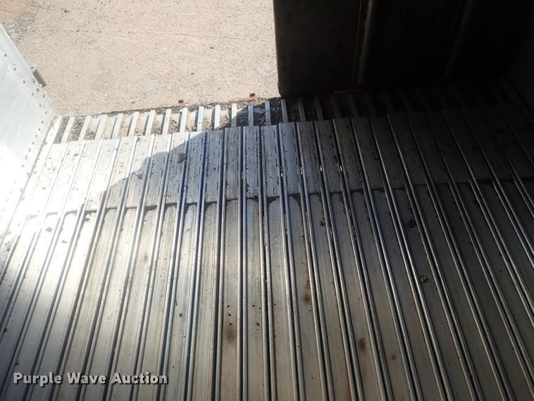 image for item DC1456 2002 Guthrie Wilkens GWFT50 walking floor trailer