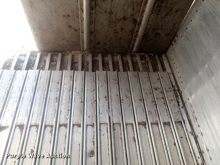 image for item DC1456 2002 Guthrie Wilkens GWFT50 walking floor trailer