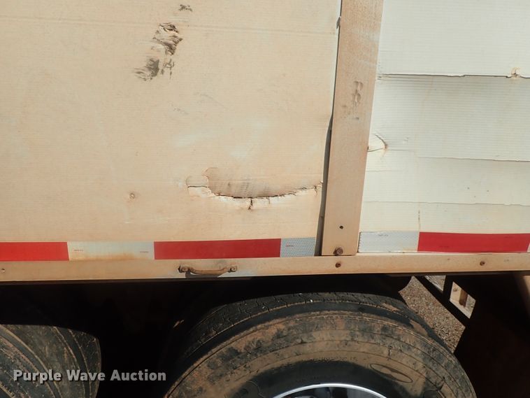 image for item DC1456 2002 Guthrie Wilkens GWFT50 walking floor trailer