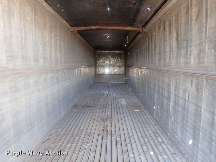 image for item DC1457 2002 Guthrie Wilkens GWFT50 walking floor trailer