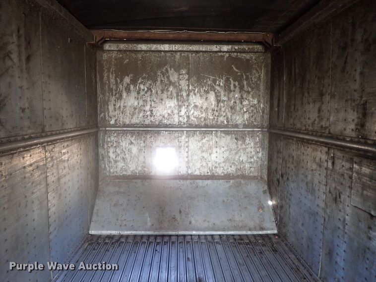 image for item DC1457 2002 Guthrie Wilkens GWFT50 walking floor trailer