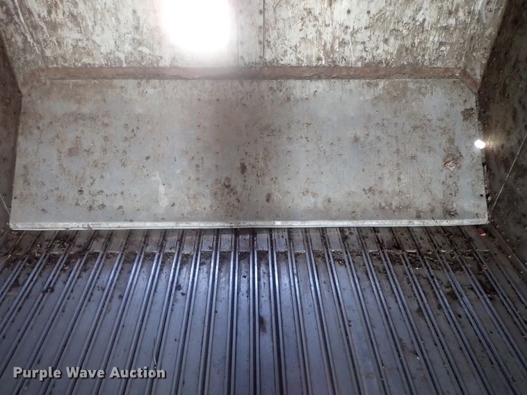 image for item DC1457 2002 Guthrie Wilkens GWFT50 walking floor trailer