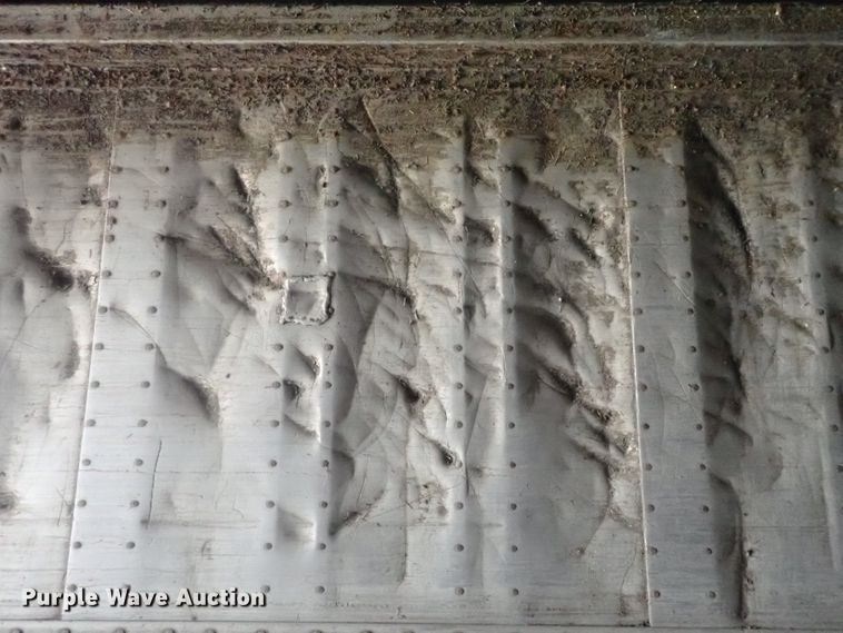 image for item DC1457 2002 Guthrie Wilkens GWFT50 walking floor trailer