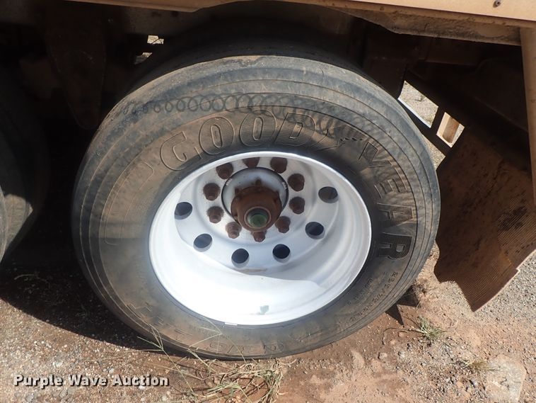 image for item DC1457 2002 Guthrie Wilkens GWFT50 walking floor trailer