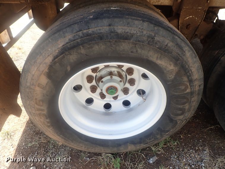 image for item DC1457 2002 Guthrie Wilkens GWFT50 walking floor trailer