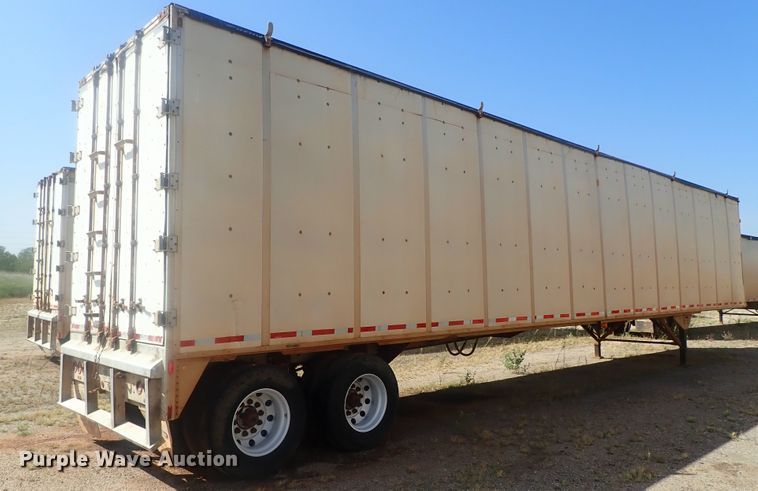 image for item DC1458 2002 Guthrie Wilkens GWFT50 walking floor trailer
