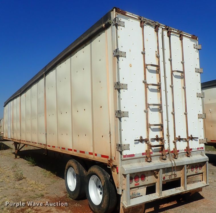 image for item DC1458 2002 Guthrie Wilkens GWFT50 walking floor trailer