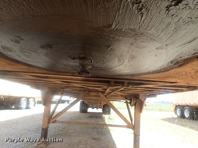 image for item DC1458 2002 Guthrie Wilkens GWFT50 walking floor trailer