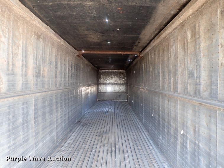 image for item DC1458 2002 Guthrie Wilkens GWFT50 walking floor trailer