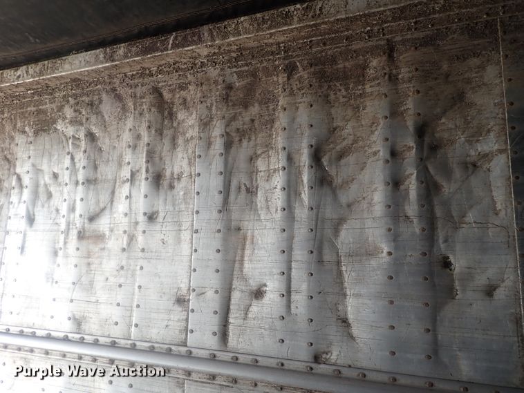 image for item DC1458 2002 Guthrie Wilkens GWFT50 walking floor trailer