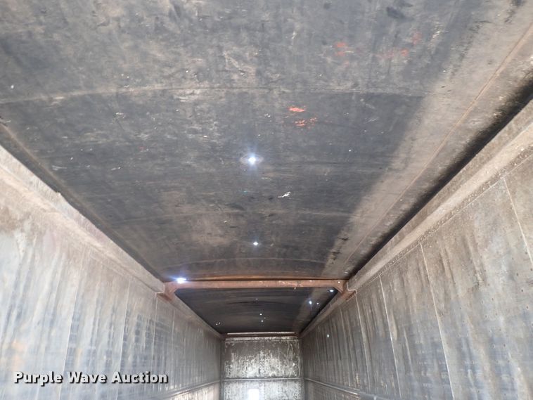 image for item DC1458 2002 Guthrie Wilkens GWFT50 walking floor trailer