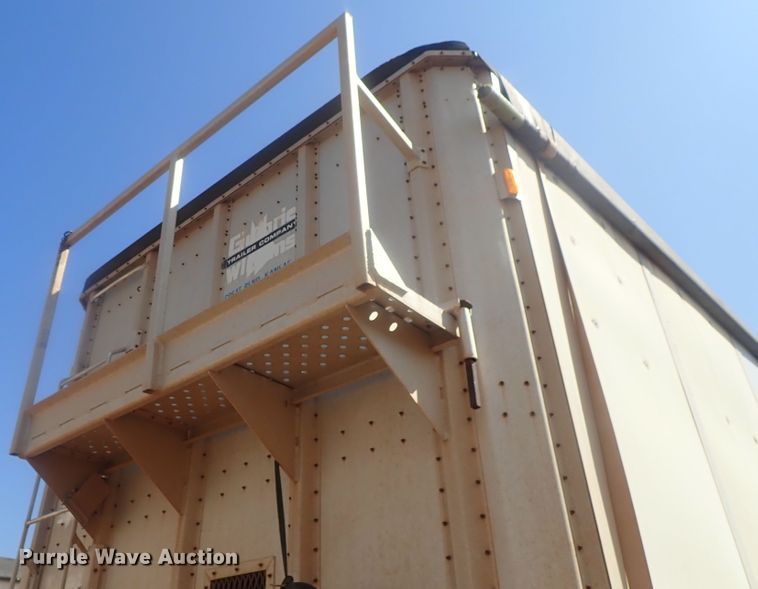 image for item DC1458 2002 Guthrie Wilkens GWFT50 walking floor trailer