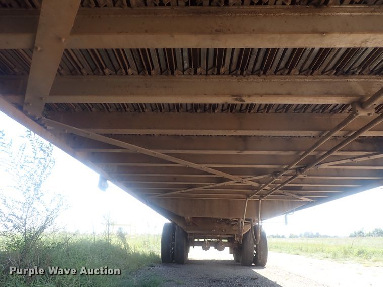 image for item DC1459 2002 Guthrie Wilkens GWFT50 walking floor trailer