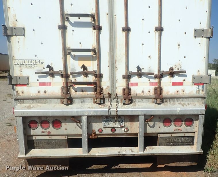 image for item DC1459 2002 Guthrie Wilkens GWFT50 walking floor trailer