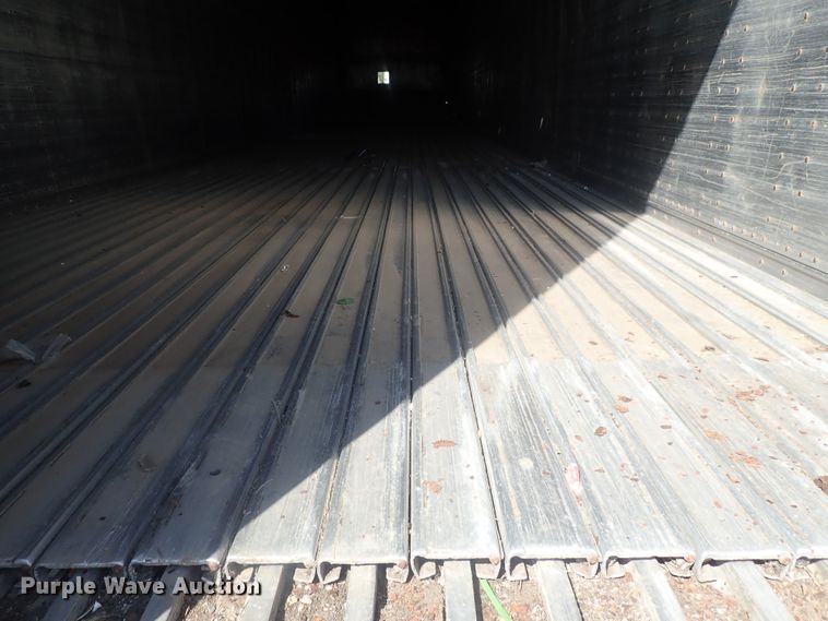 image for item DC1459 2002 Guthrie Wilkens GWFT50 walking floor trailer