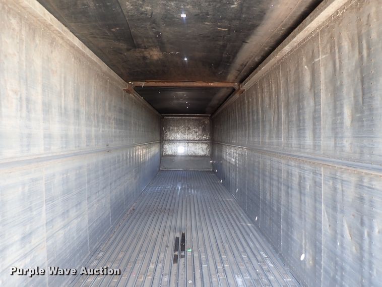 image for item DC1459 2002 Guthrie Wilkens GWFT50 walking floor trailer