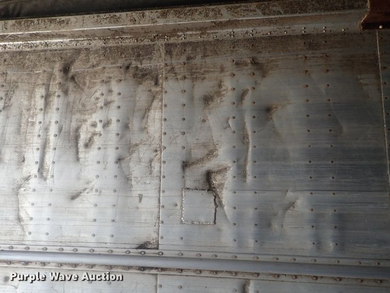 image for item DC1459 2002 Guthrie Wilkens GWFT50 walking floor trailer