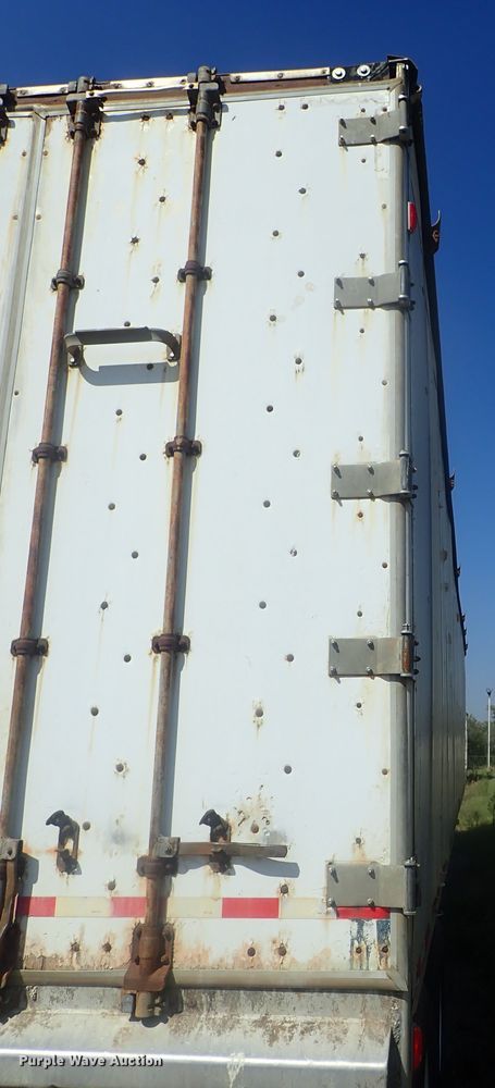 image for item DC1459 2002 Guthrie Wilkens GWFT50 walking floor trailer