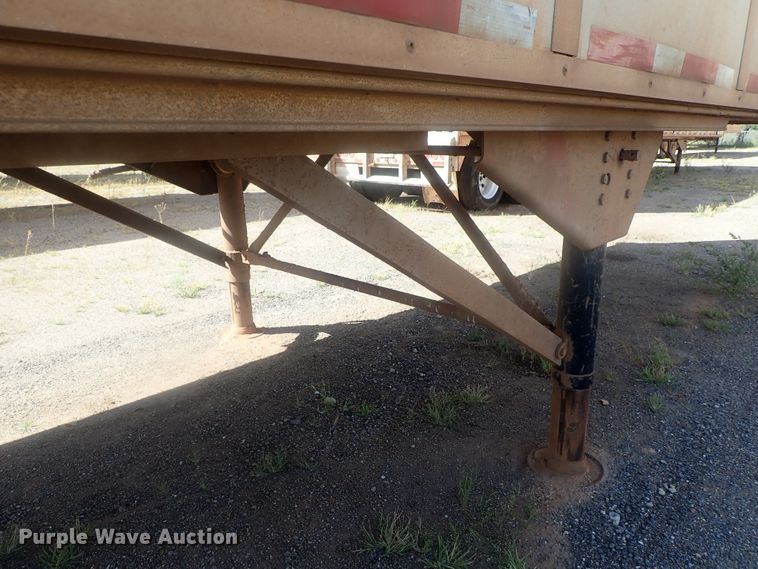 image for item DC1460 2002 Guthrie Wilkens GWFT50 walking floor trailer