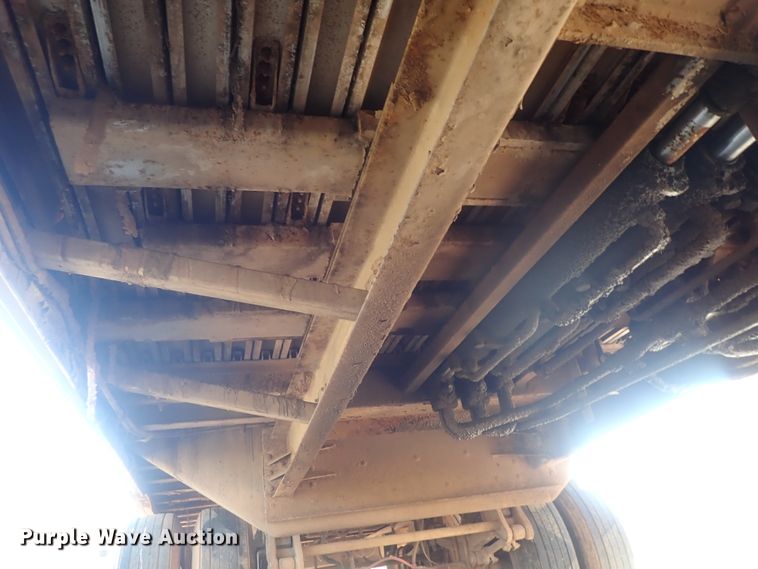 image for item DC1460 2002 Guthrie Wilkens GWFT50 walking floor trailer