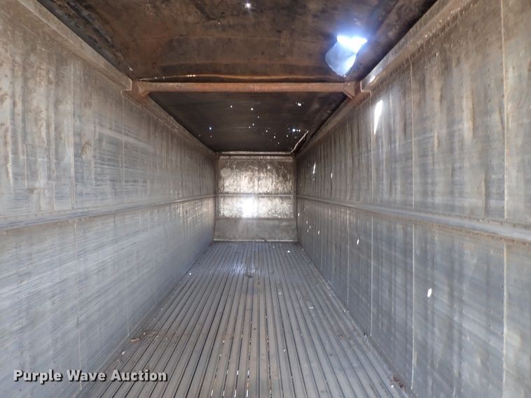 image for item DC1460 2002 Guthrie Wilkens GWFT50 walking floor trailer