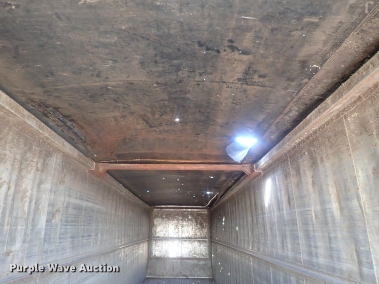 image for item DC1460 2002 Guthrie Wilkens GWFT50 walking floor trailer